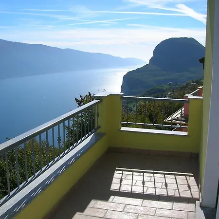 Отель Panorama E Tremosine