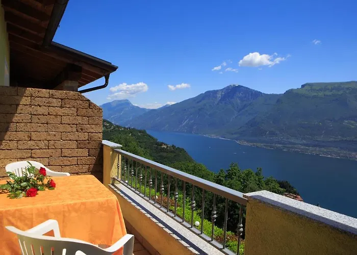 Panorama E Hotel 3*